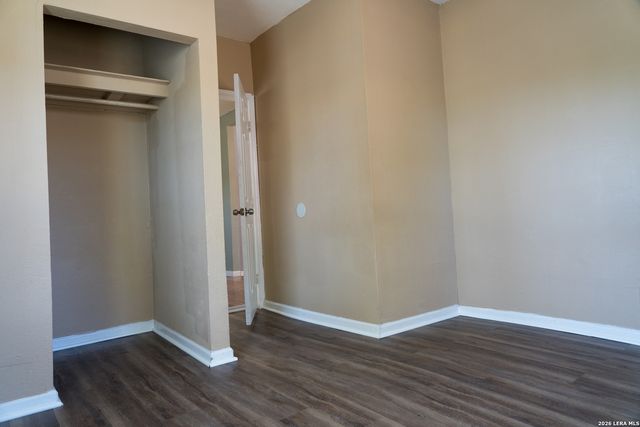 1412 WHITMAN AVE, San Antonio, TX 78211
