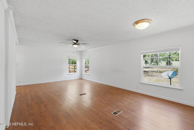 6737 HIGHLAND Drive, Keystone Heights, FL 32656