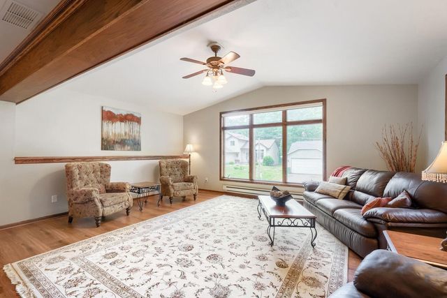 280 Glenmar Avenue, Mahtomedi, MN 55115
