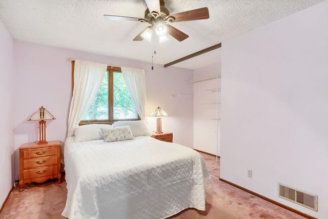 280 Glenmar Avenue, Mahtomedi, MN 55115