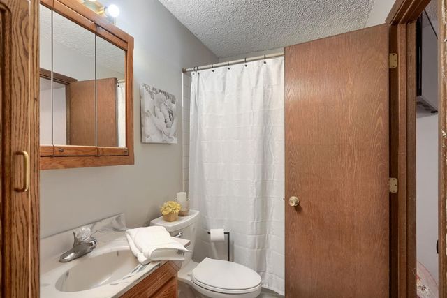 280 Glenmar Avenue, Mahtomedi, MN 55115