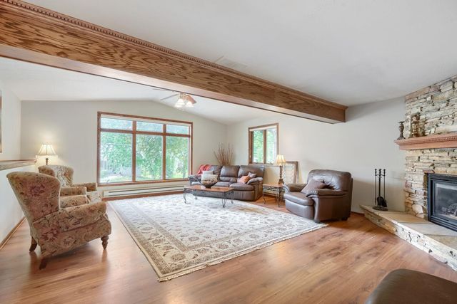 280 Glenmar Avenue, Mahtomedi, MN 55115