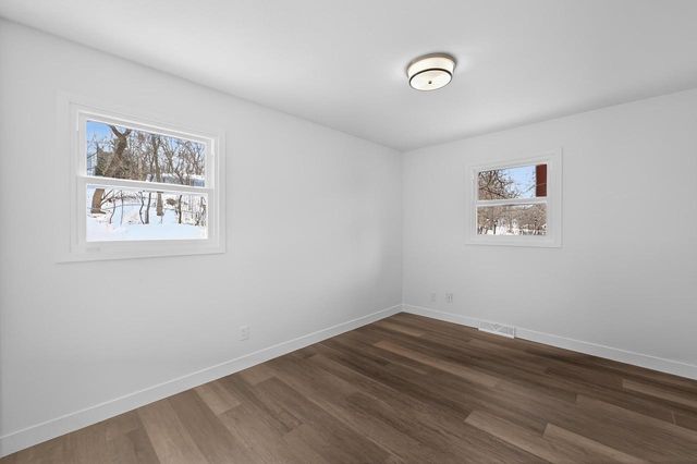 413 E Lincoln Drive, Deforest, WI 53532