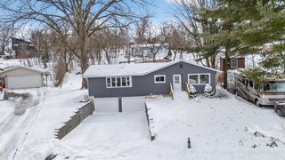 413 E Lincoln Drive, Deforest, WI 53532