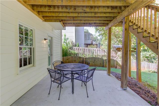 1375 Twin Bridge Lane, Lawrenceville, GA 30043