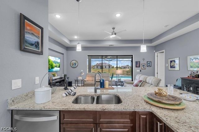 1504 NW 17th TER, Cape Coral, FL 33993