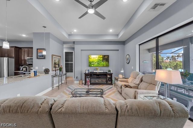 1504 NW 17th TER, Cape Coral, FL 33993