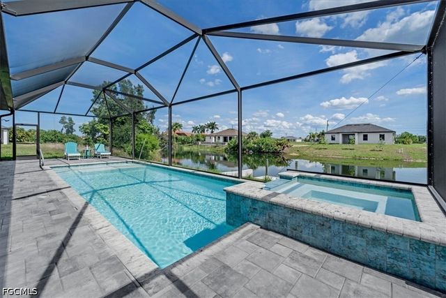 1504 NW 17th TER, Cape Coral, FL 33993