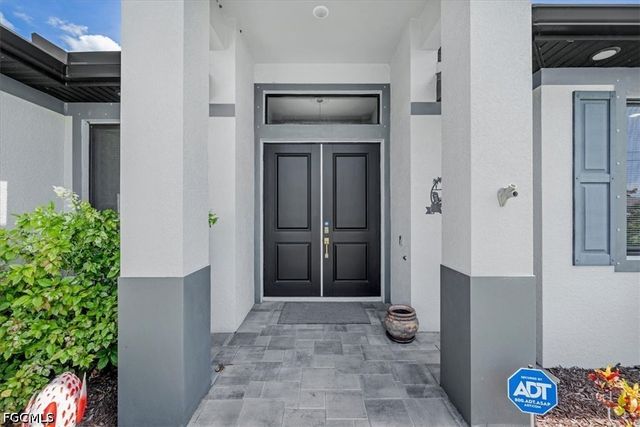 1504 NW 17th TER, Cape Coral, FL 33993