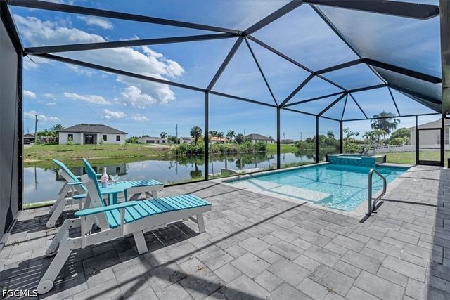 1504 NW 17th TER, Cape Coral, FL 33993