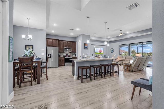 1504 NW 17th TER, Cape Coral, FL 33993