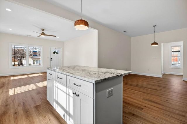 1303 EAST MAIN ST, Waynesboro, VA 22980