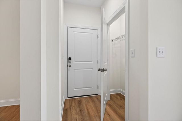 1303 EAST MAIN ST, Waynesboro, VA 22980