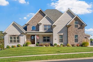 175 Copperstone Dr, Clarksville, TN 37043