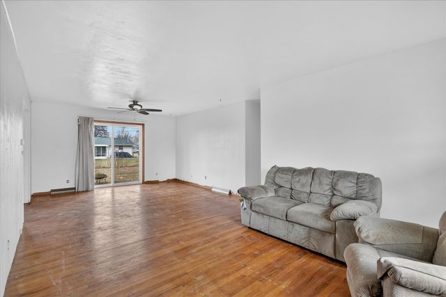 6962 Ralph Road, Rockford, IL 61109