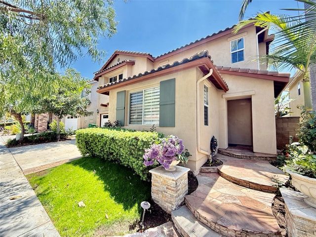 26 Galena, Irvine, CA 92602