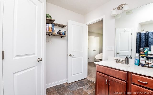 9015 Woodford Drive, Charlestown, IN 47111