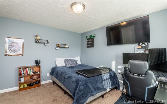 9015 Woodford Drive, Charlestown, IN 47111