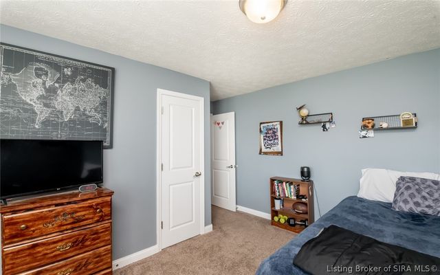 9015 Woodford Drive, Charlestown, IN 47111