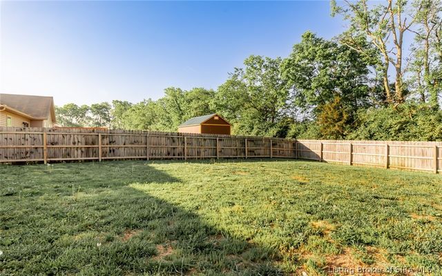 9015 Woodford Drive, Charlestown, IN 47111