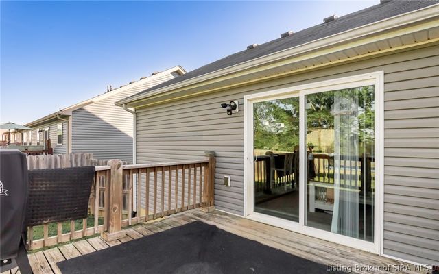 9015 Woodford Drive, Charlestown, IN 47111