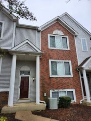 2336 Dawson Lane, Algonquin, IL 60102