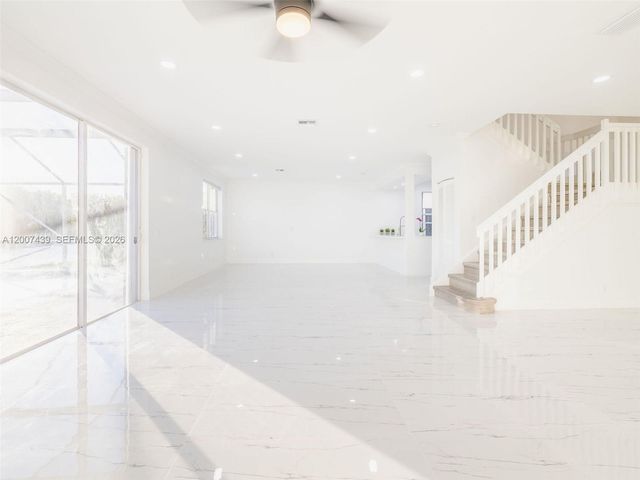 801 Tanglewood Cir, Weston, FL 33327