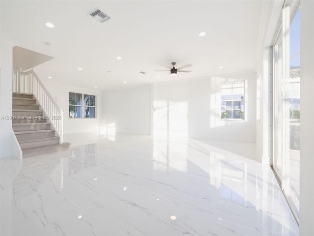 801 Tanglewood Cir, Weston, FL 33327