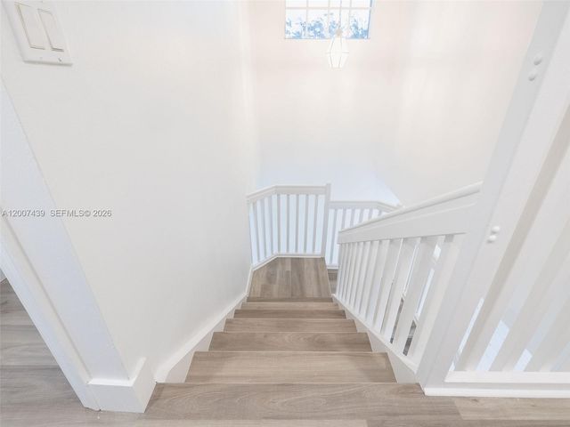 801 Tanglewood Cir, Weston, FL 33327