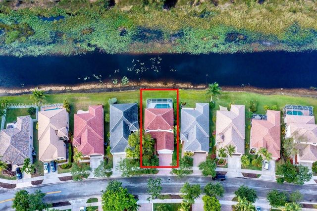 801 Tanglewood Cir, Weston, FL 33327