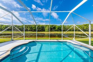 801 Tanglewood Cir, Weston, FL 33327