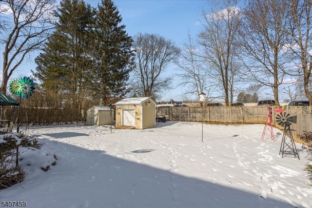 11 Renault Dr, Mount Olive Twp., NJ 07836