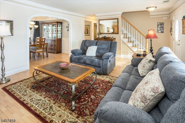 11 Renault Dr, Mount Olive Twp., NJ 07836