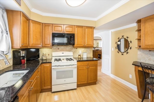 11 Renault Dr, Mount Olive Twp., NJ 07836