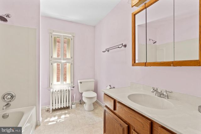 13640 VILLAGE MILL DR, Maugansville, MD 21767