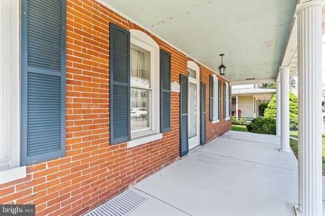 13640 VILLAGE MILL DR, Maugansville, MD 21767