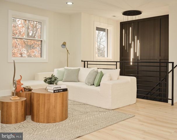 5 BELMONT, Doylestown, PA 18901