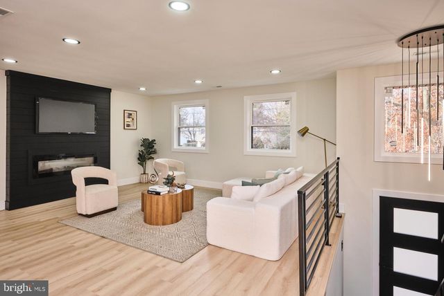 5 BELMONT, Doylestown, PA 18901