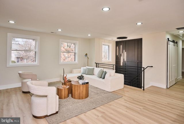 5 BELMONT, Doylestown, PA 18901