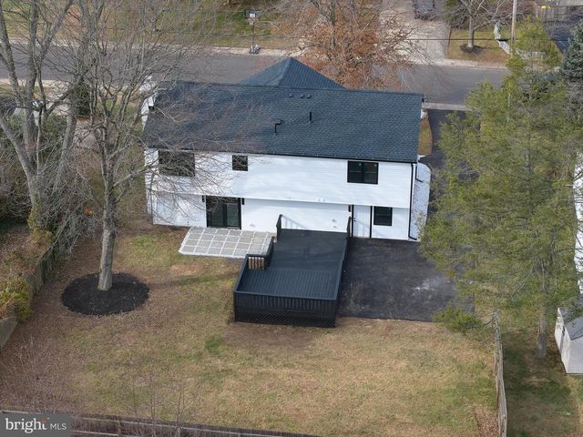 5 BELMONT, Doylestown, PA 18901