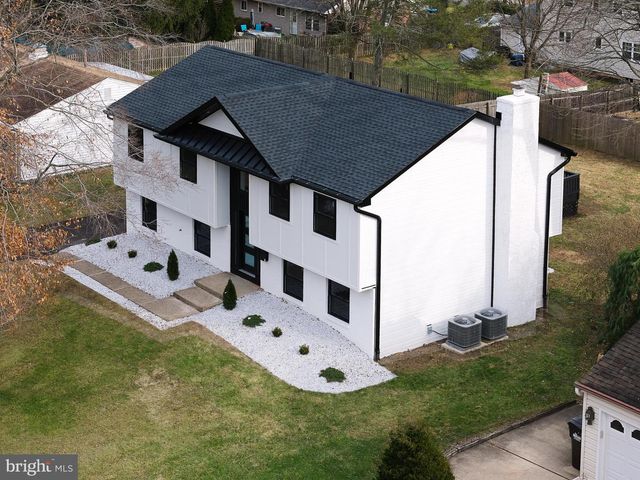 5 BELMONT, Doylestown, PA 18901