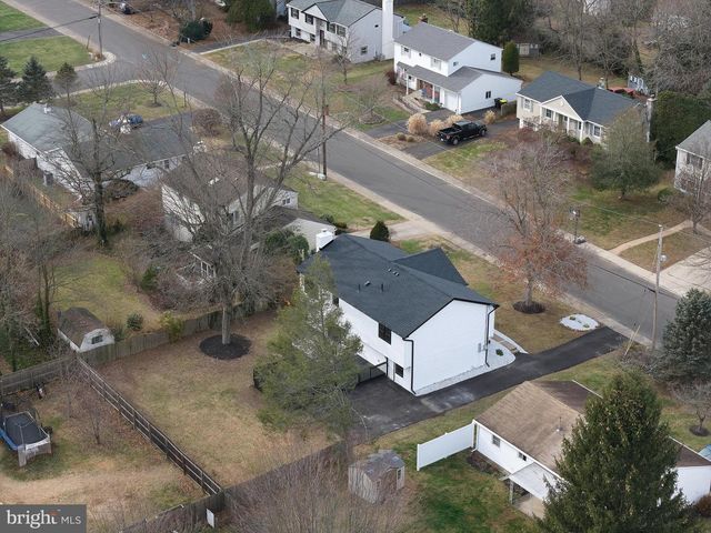 5 BELMONT, Doylestown, PA 18901