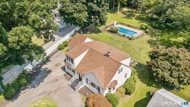 576 Huntington Street, Shelton, CT 06484