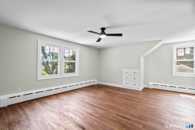 576 Huntington Street, Shelton, CT 06484