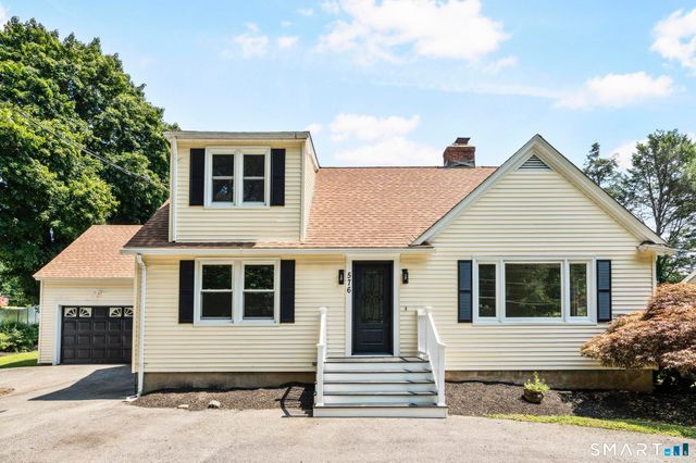 576 Huntington Street, Shelton, CT 06484