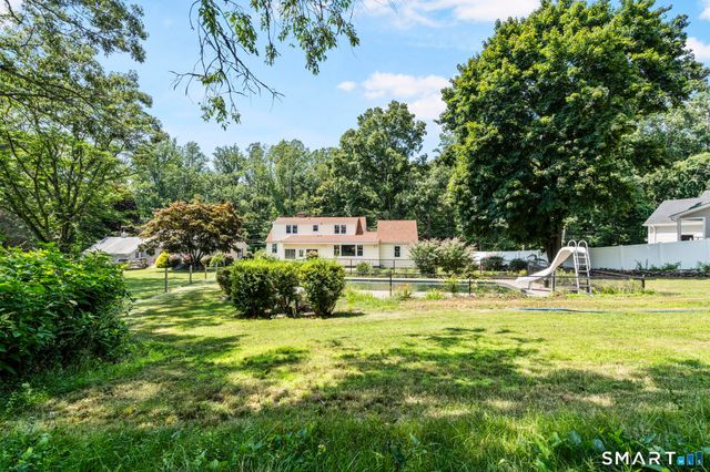 576 Huntington Street, Shelton, CT 06484