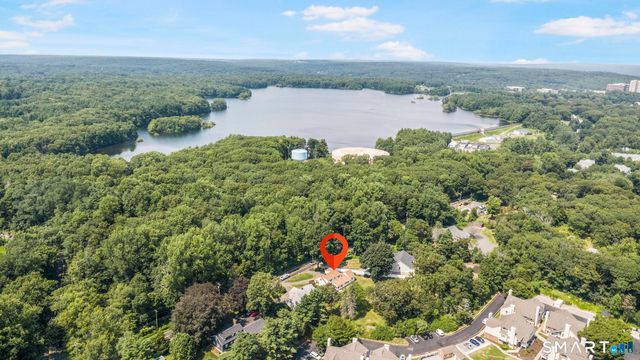 576 Huntington Street, Shelton, CT 06484