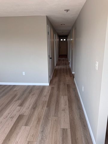 1099 River St 3, Boston, MA 02136