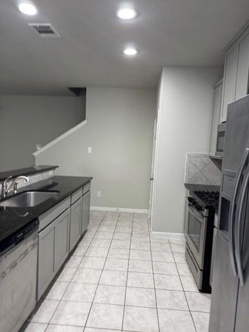 169 Camelot Place Court, Conroe, TX 77304