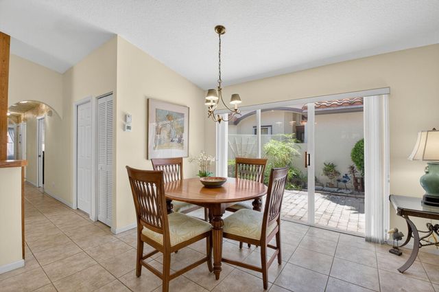 11563 Colonnade Drive, Boynton Beach, FL 33437